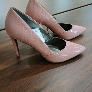 Worthington Blush Pink Textured Heels